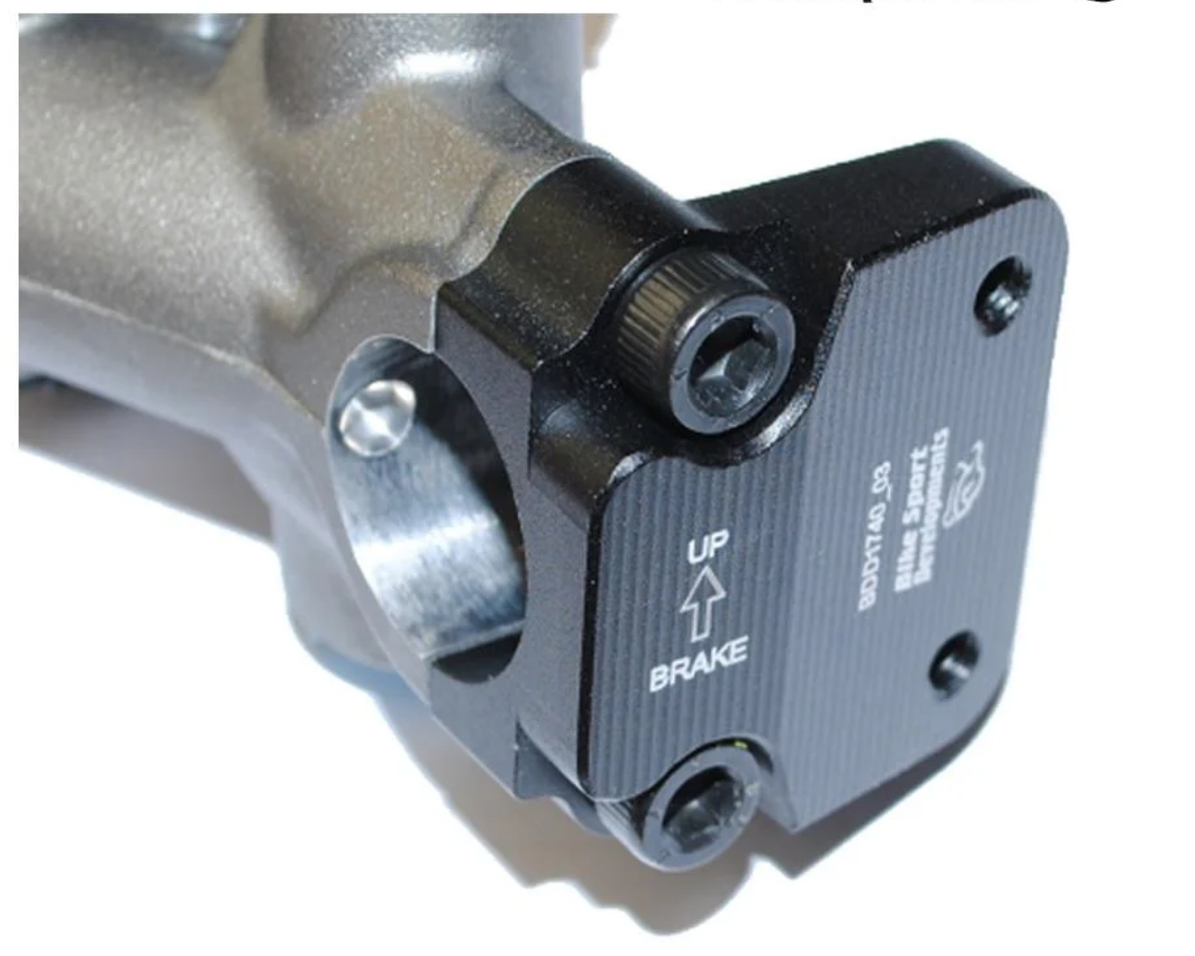 Gear A551 Triumph Daytona 675 スイッチボックス左右 デイトナ