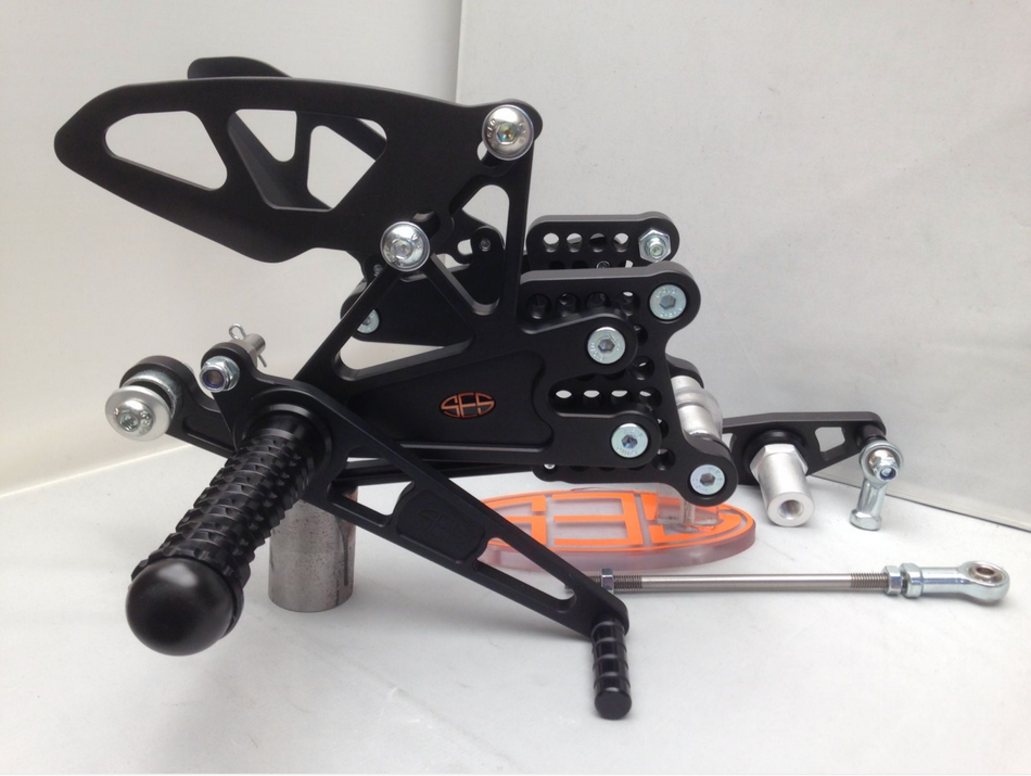 Triumph Daytona 675/R 2013-16 SES Race Rearsets